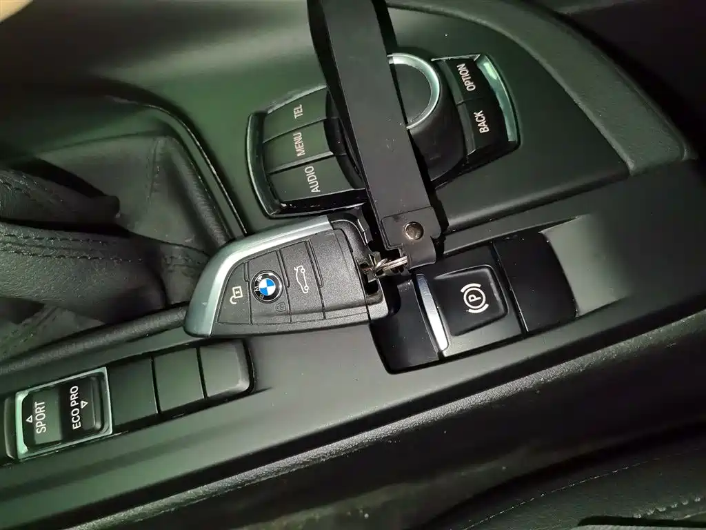 BMW X1 2018 sDrive20Li Leading Model фото 12