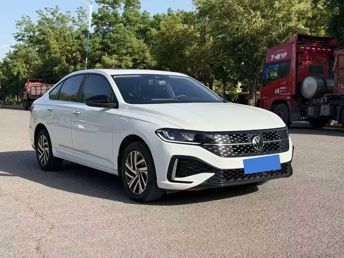 Volkswagen Lavida 2024 Model 300TSI DSG Starlight Eternal Comfort Edition фото 3