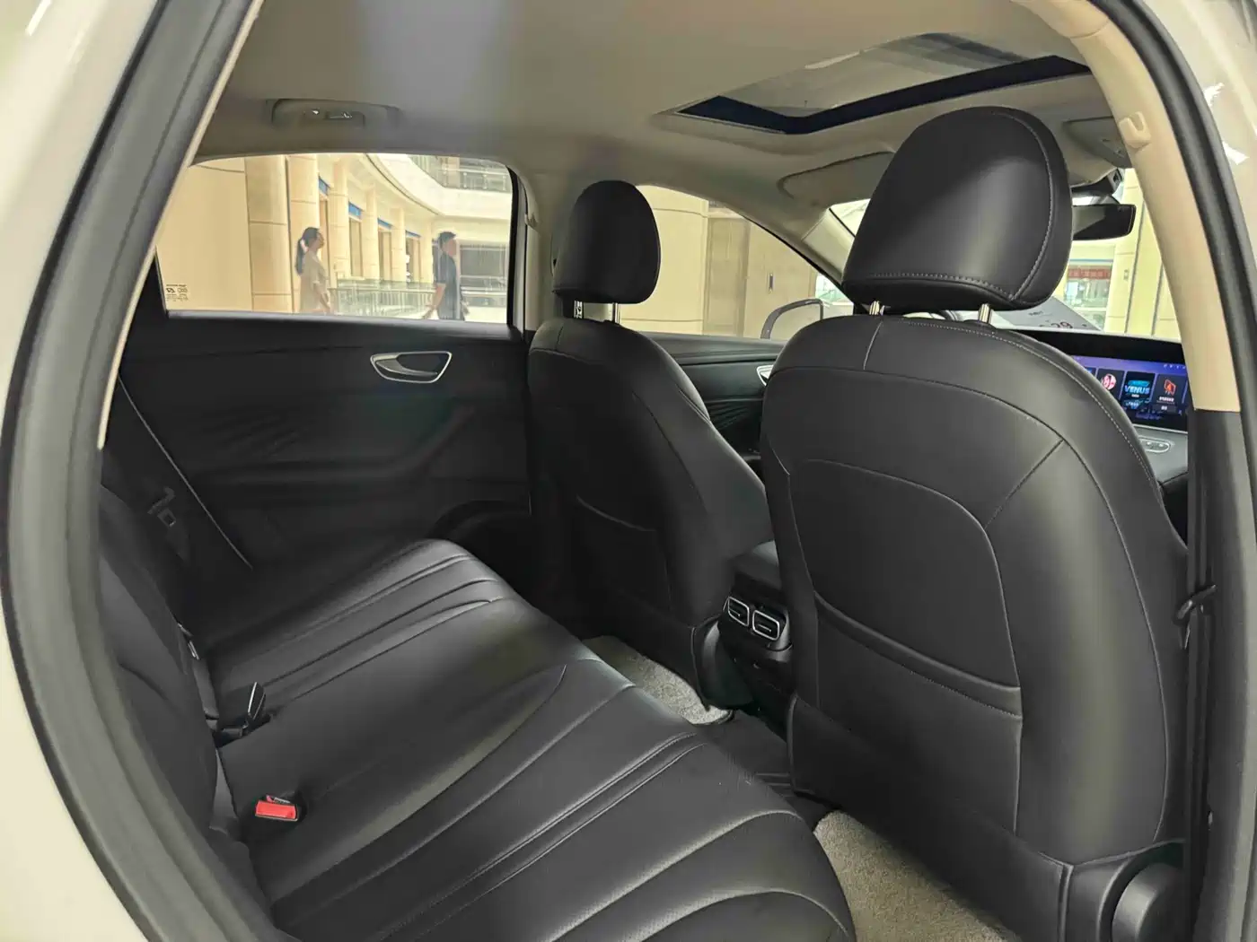 Photo 7 - Roewe D7