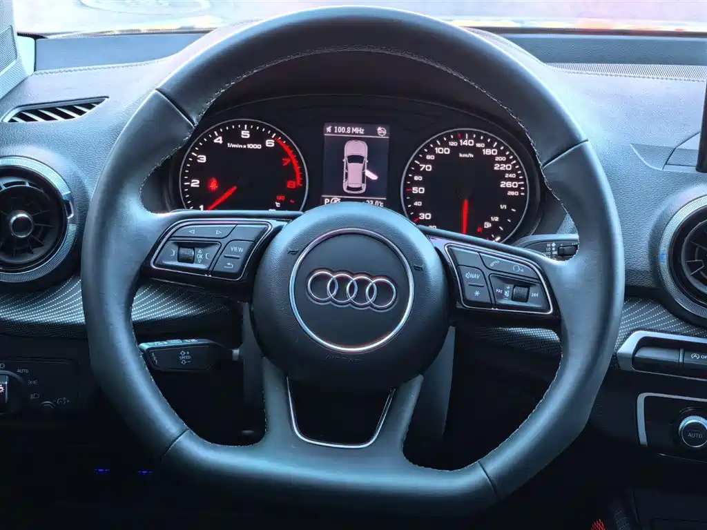 Audi Q2L 2023 35TFSI Fashion Sport фото 15