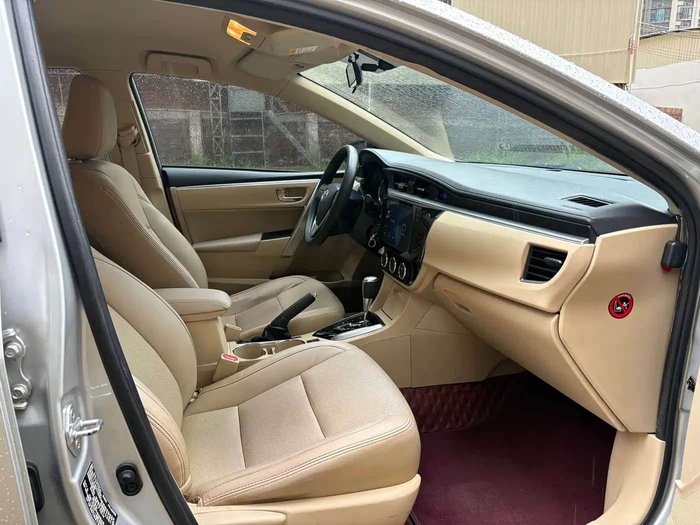 TOYOTA COROLLA
