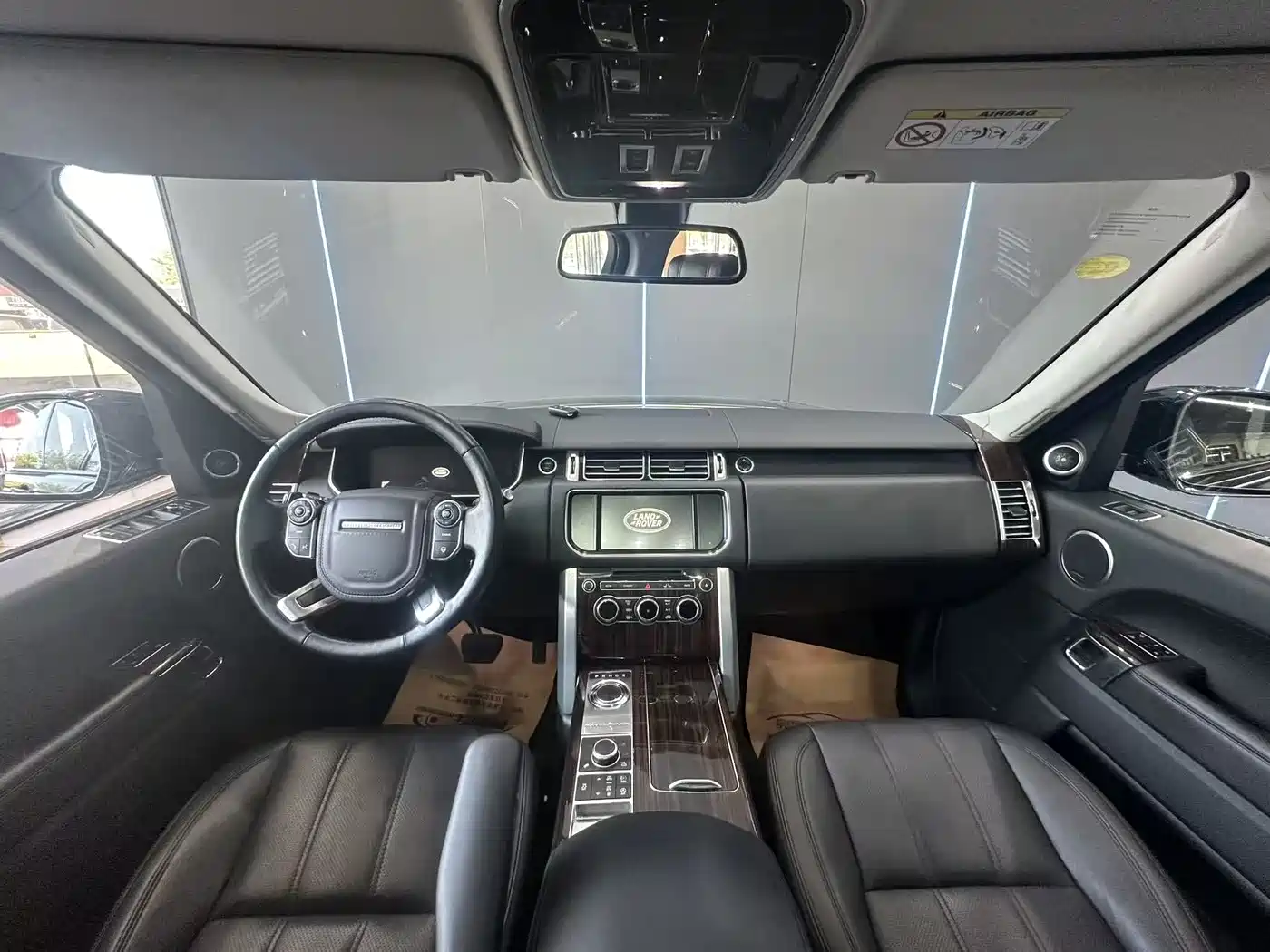 Land Rover Range Rover 2014 Facelift 3.0 SC V6 Vogue фото 9
