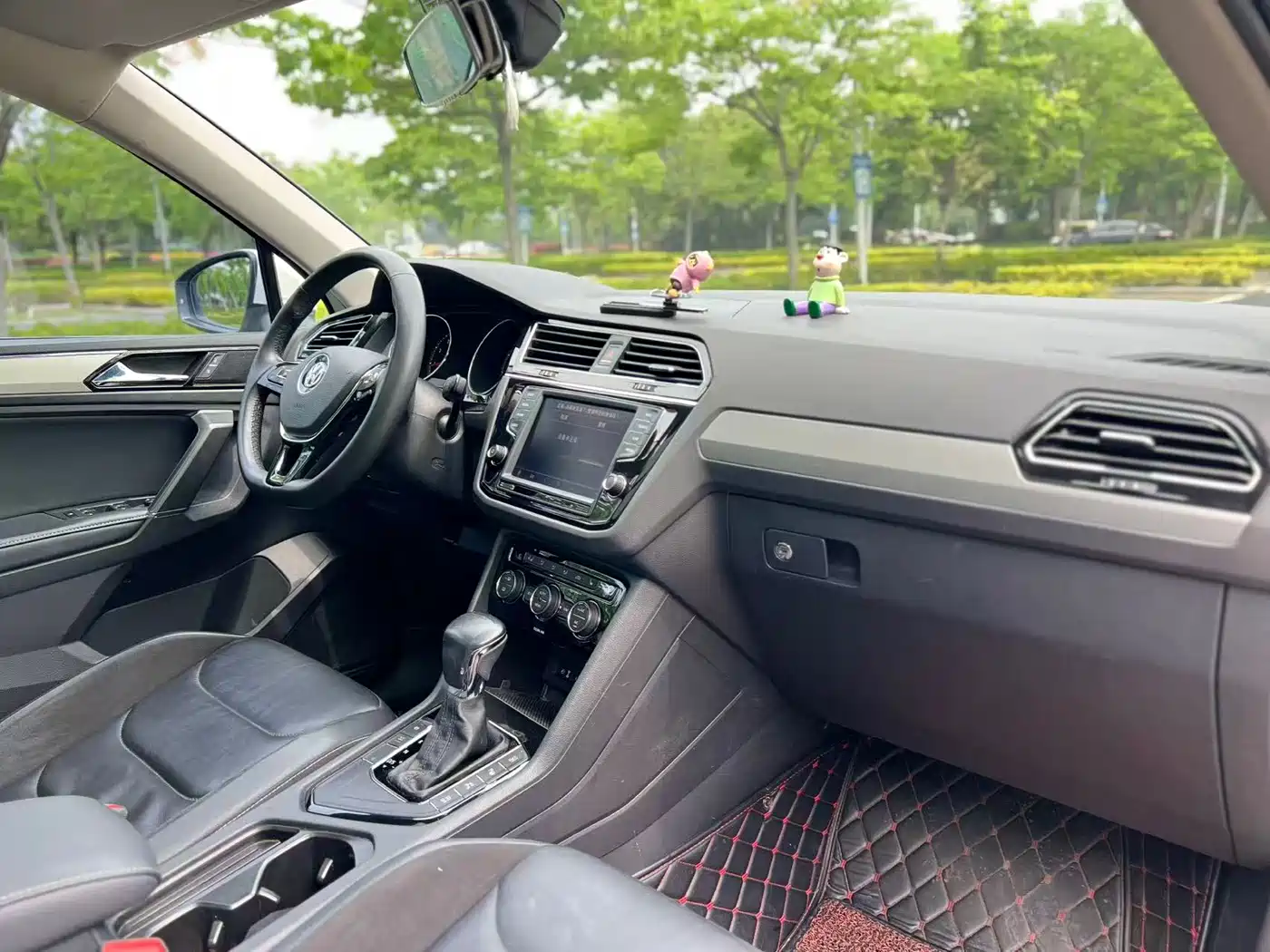 Volkswagen Tiguan L 2018 330TSI Automatic 2WD Luxury Edition фото 7