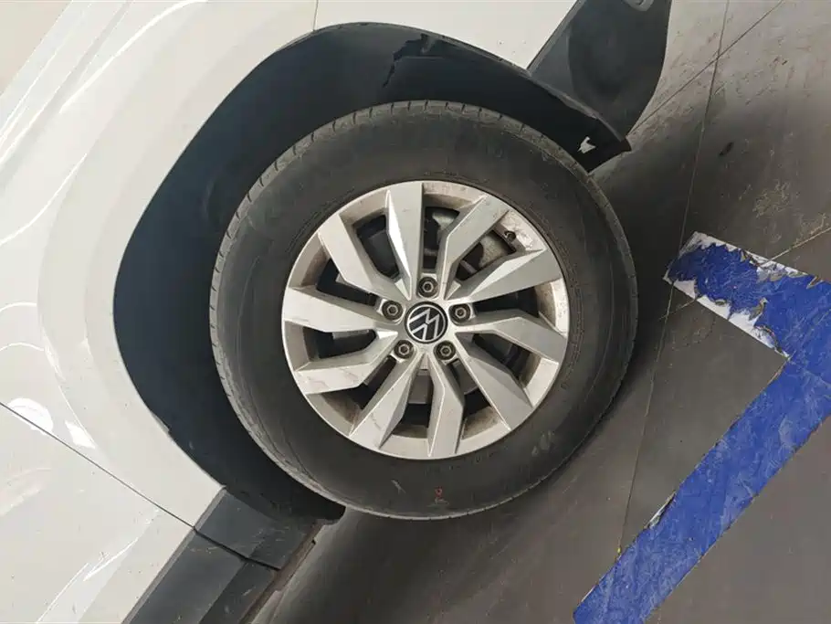 Volkswagen Tharu 2021 Model 280TSI 2WD Trend Edition фото 6