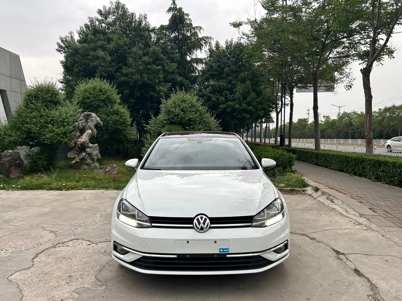 Volkswagen Golf 2020 Beloved Edition 280TSI DSG Comfort фото 8