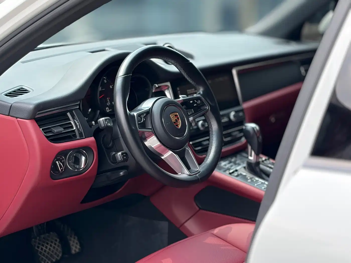 Porsche Macan 2020 Macan 2.0T фото 8