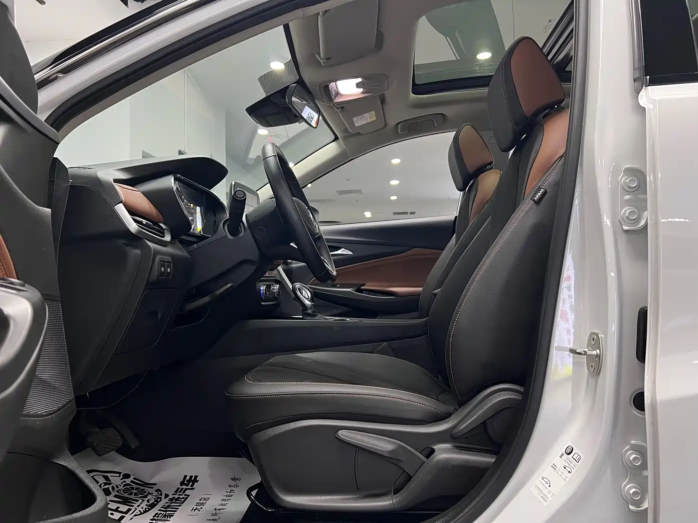 Buick Encore 2020 20T CVT Luxury Edition фото 19