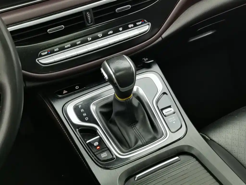 GAC Trumpchi Trumpchi M6 2021 PRO 270T Automatic Luxury Edition фото 13