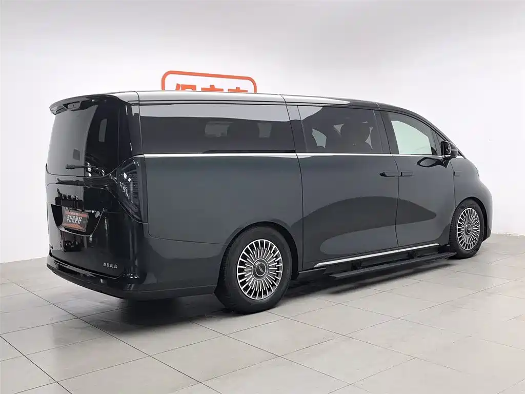 Geely Galaxy Yizhen L380 2025 Model 805km Flagship Edition AWD фото 2