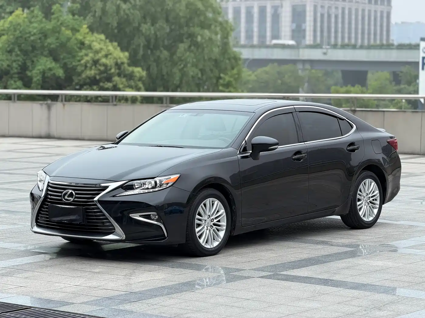 Lexus ES 2015 200 Elite Edition фото 5