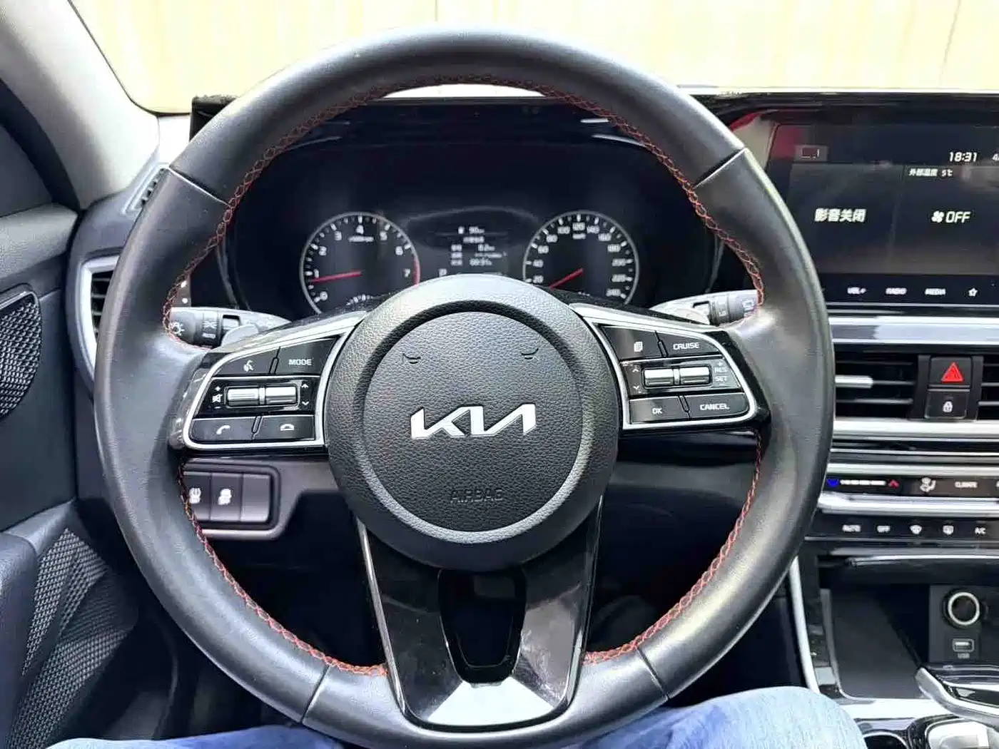 Kia KX3 Smart Run 2021 1.5L CVT Fashion Edition фото 6
