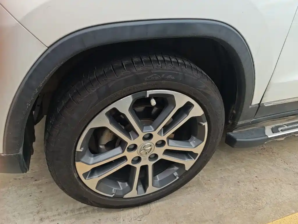 BAIC Senova X35 2018 2016 1.5L Automatic Luxury Edition