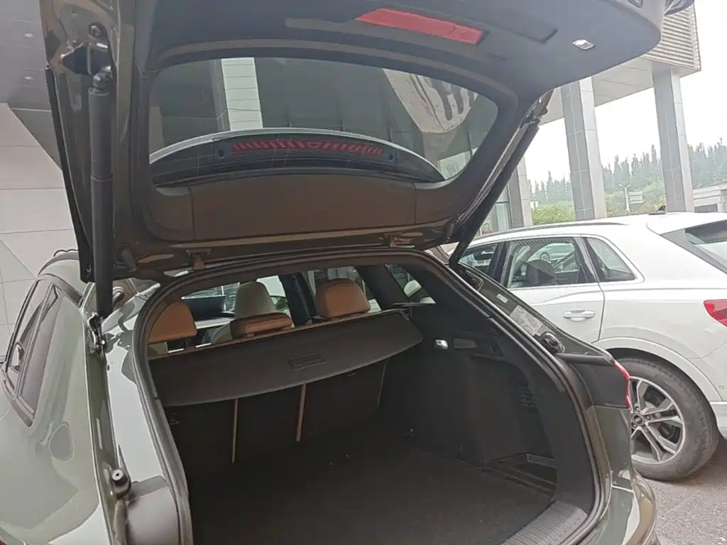 Audi Q6L e-tron 2026 2025 Model Pioneer Edition