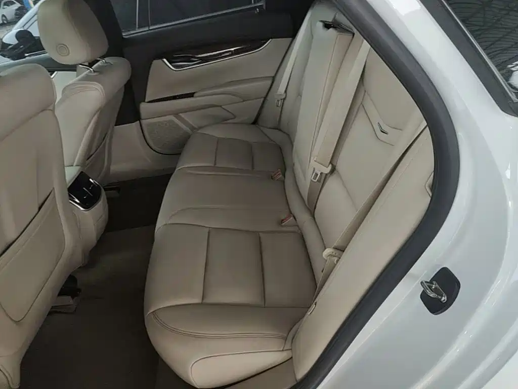 Фото 17 - Cadillac XTS