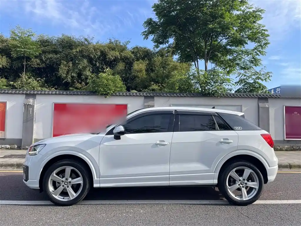 Audi Q2L 2021 35 TFSI Fashion Elegance фото 8