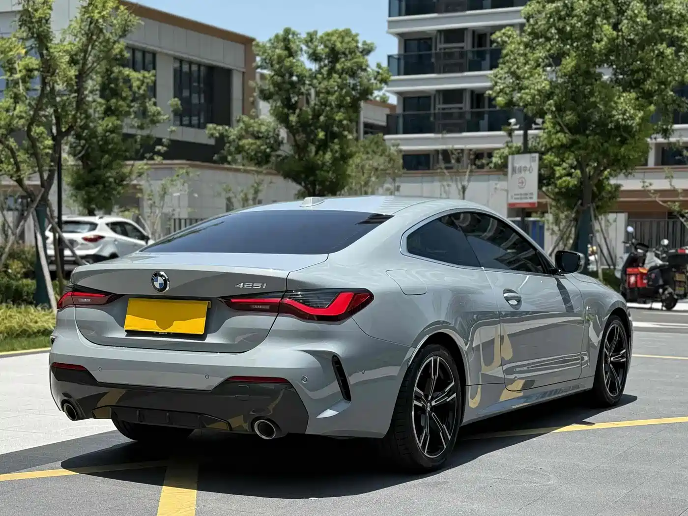 BMW 4 Series 2023 425i M Sport Package фото 7
