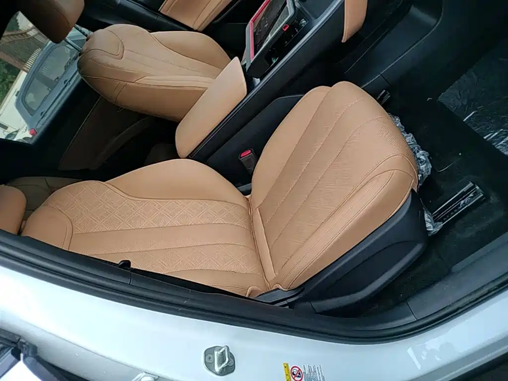 BYD Song L DM-i 2025 Model Smart Drive Edition 112km Leading Type фото 25