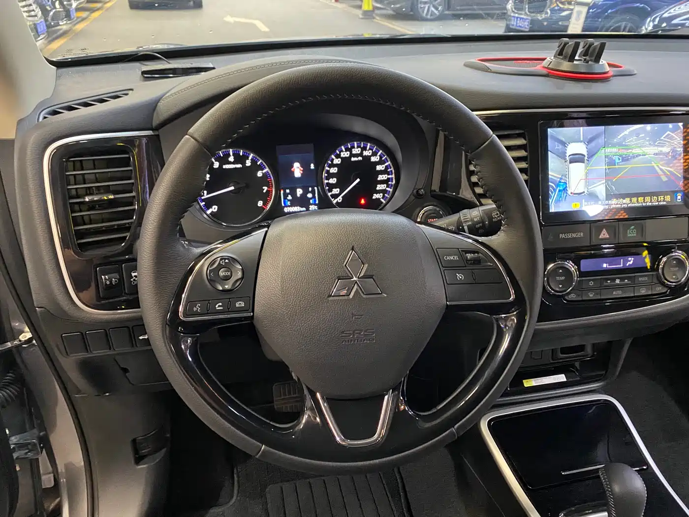 Mitsubishi Outlander 2019 2.0L 2WD Enjoy 7-Seater China VI фото 9