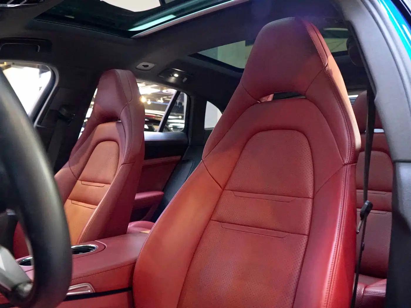 Porsche Panamera 2019 Panamera 4 Sport Turismo 2.9T фото 9