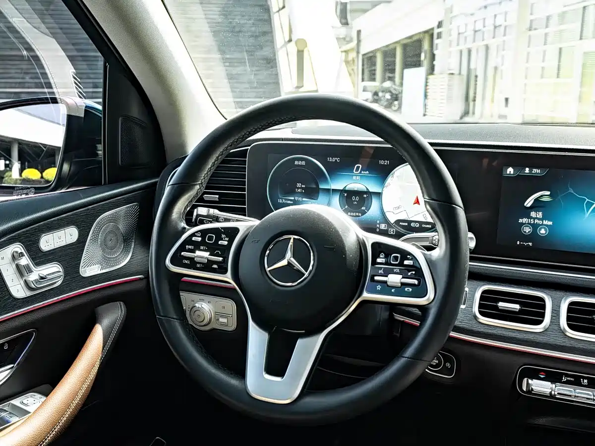 Mercedes-Benz GLE 2021 GLE 450 4MATIC Luxury фото 4