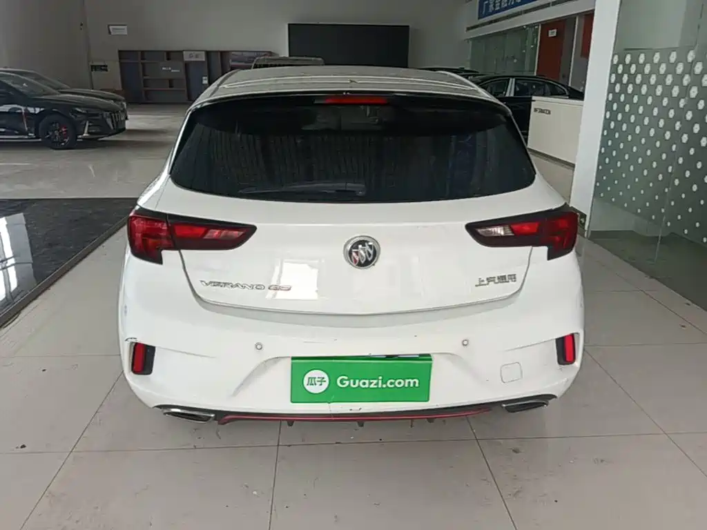 Фото 6 - Buick Verano