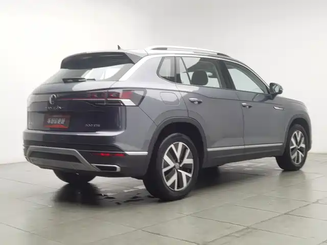 Volkswagen Tayron 2024 300TSI 2WD Luxury Plus Advanced — фото 2