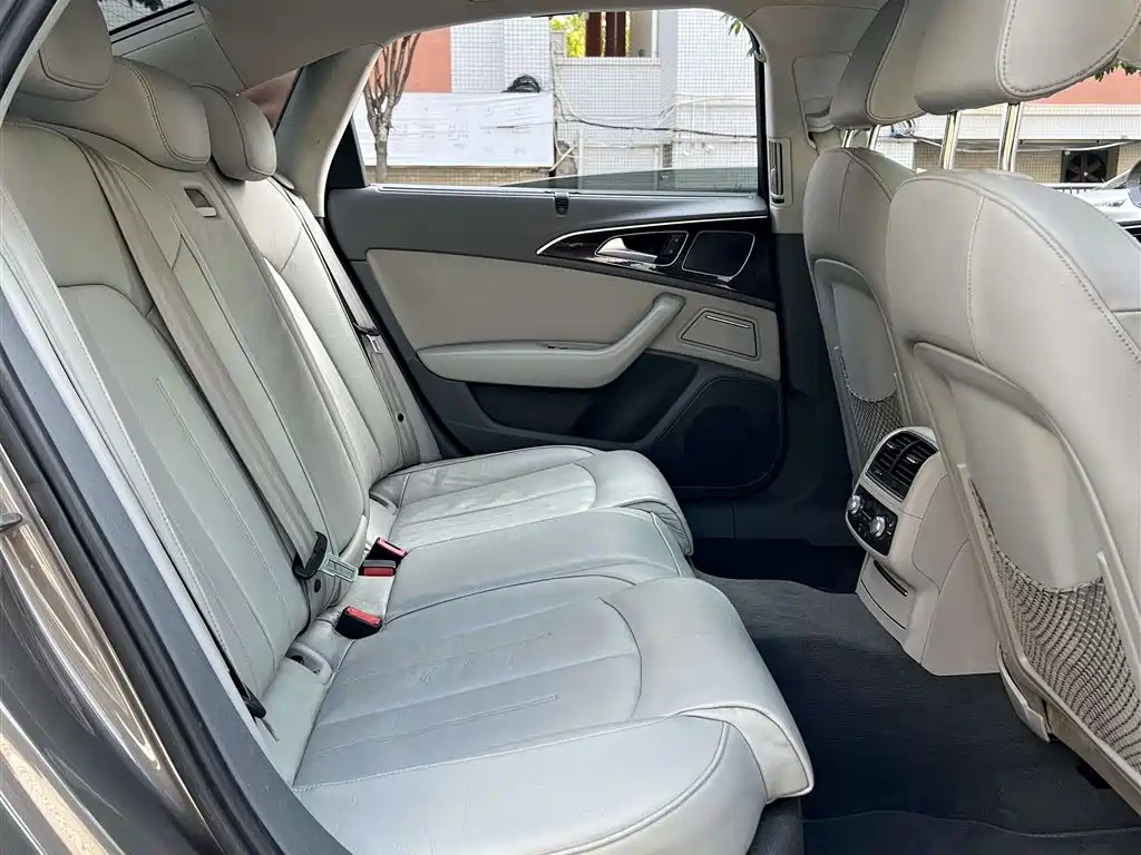 Audi A6L 2014 30 FSI Comfort фото 10