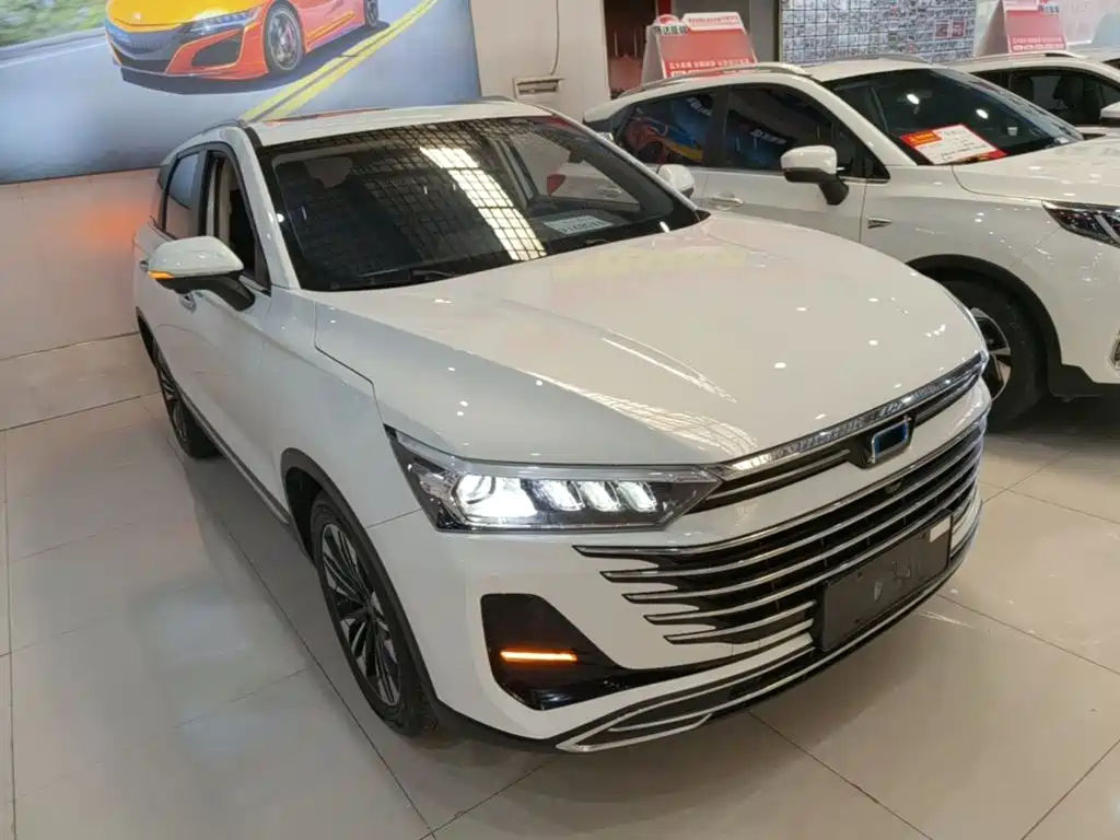 Besturn Bestune T77 2025 2023 1.5T Automatic Luxury