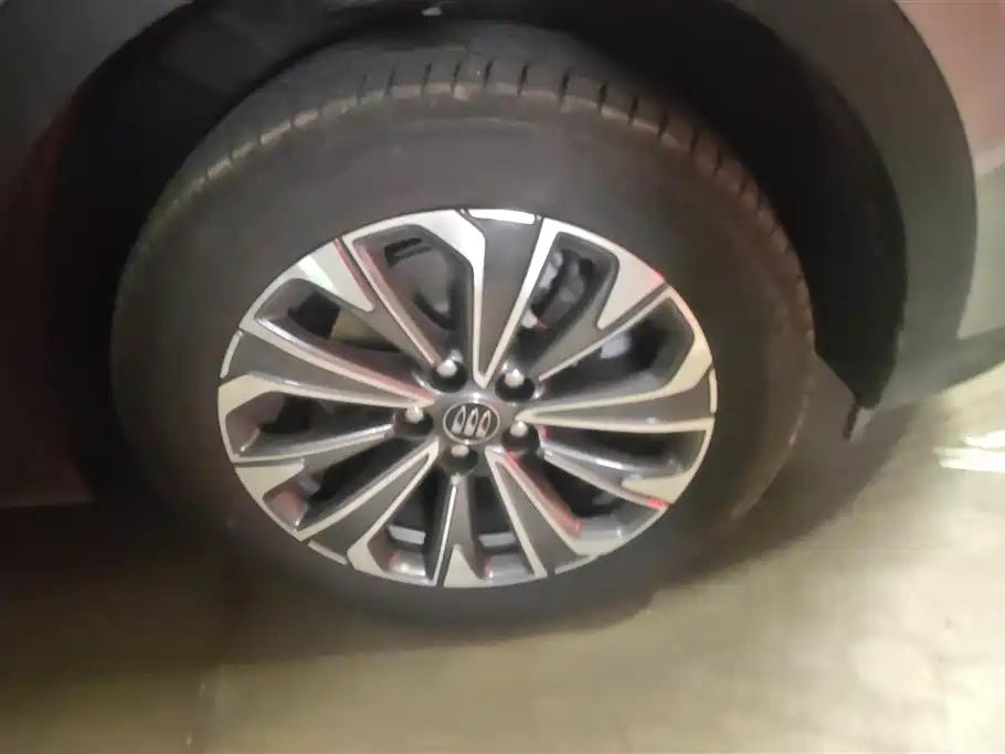 BUICK ANGKEWEI PLUS