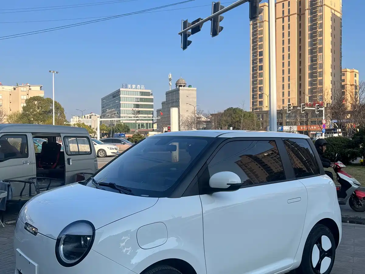 CHANGAN CHANGAN LUMIN