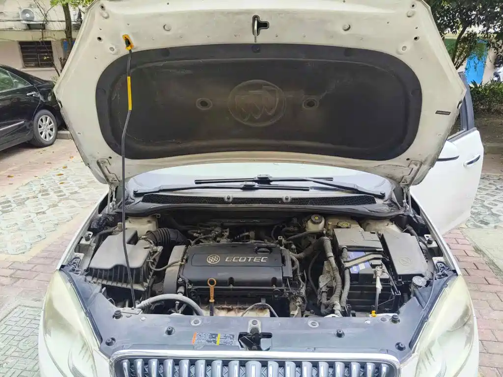 صورة 3 - Buick Excelle