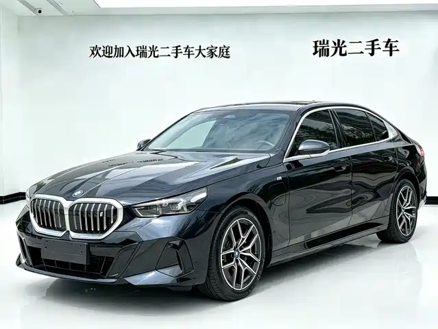BMW i5 2024 eDrive 35L M Sport Package