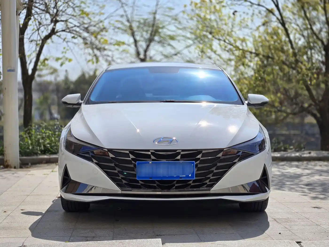 Hyundai Elantra 2021 1.5L CVT GLX Elite Edition фото 2
