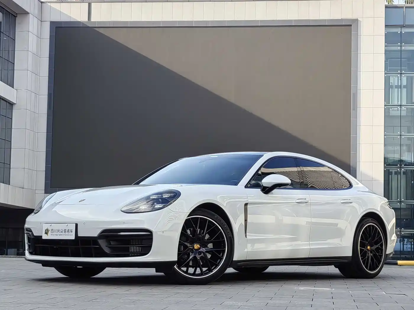 Porsche Panamera 2023 Facelift Panamera 2.9T Platinum Edition