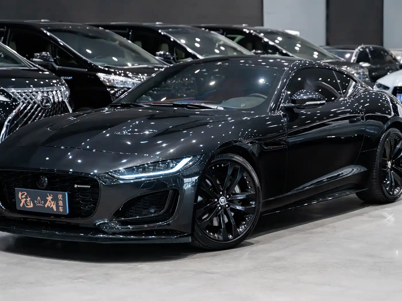Jaguar F-TYPE 2023 2023 Model P300 Hardtop R-DYNAMIC BLACK
