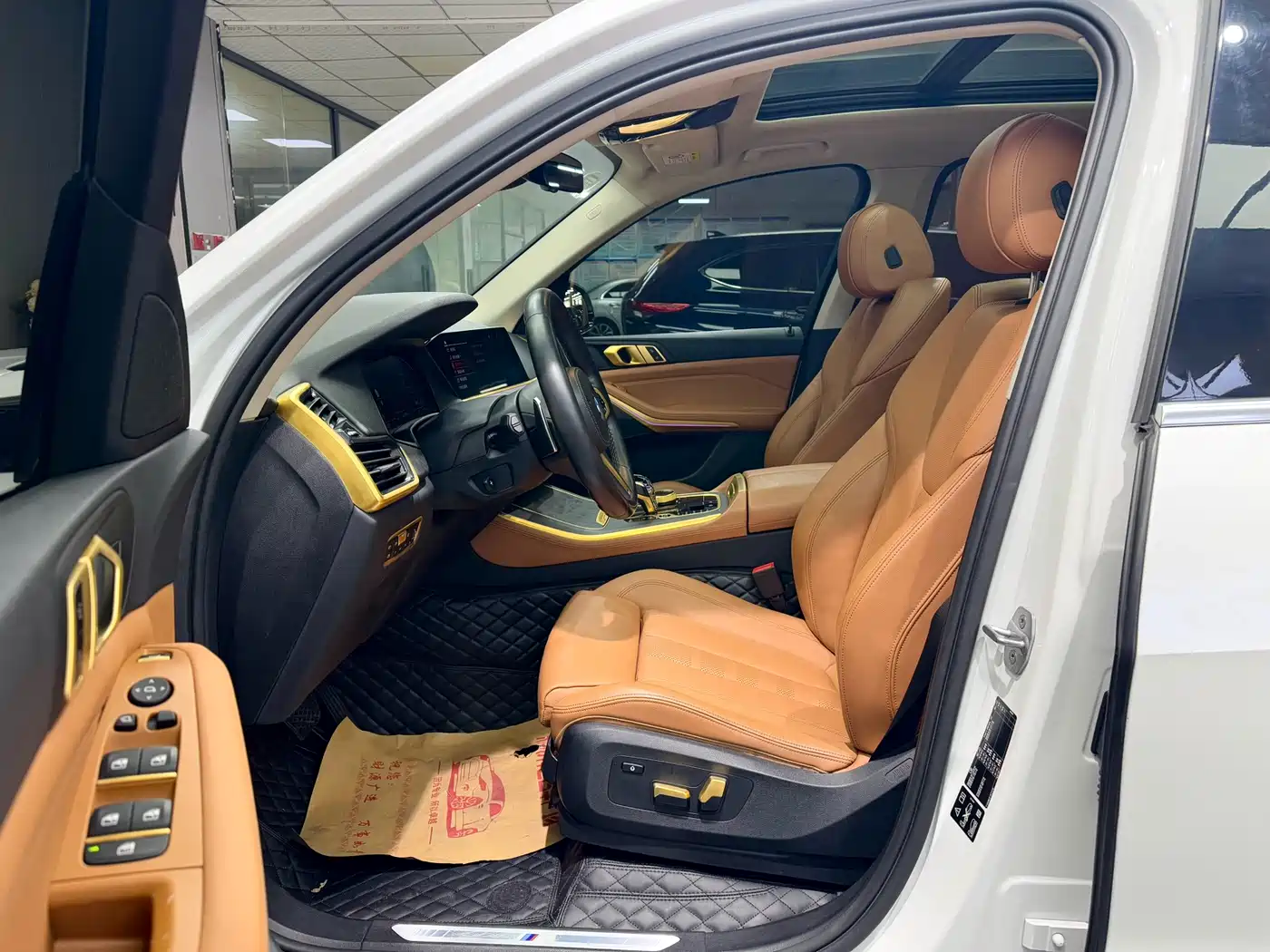 BMW X5 (Import) 2019 xDrive40i M Sport Package фото 5