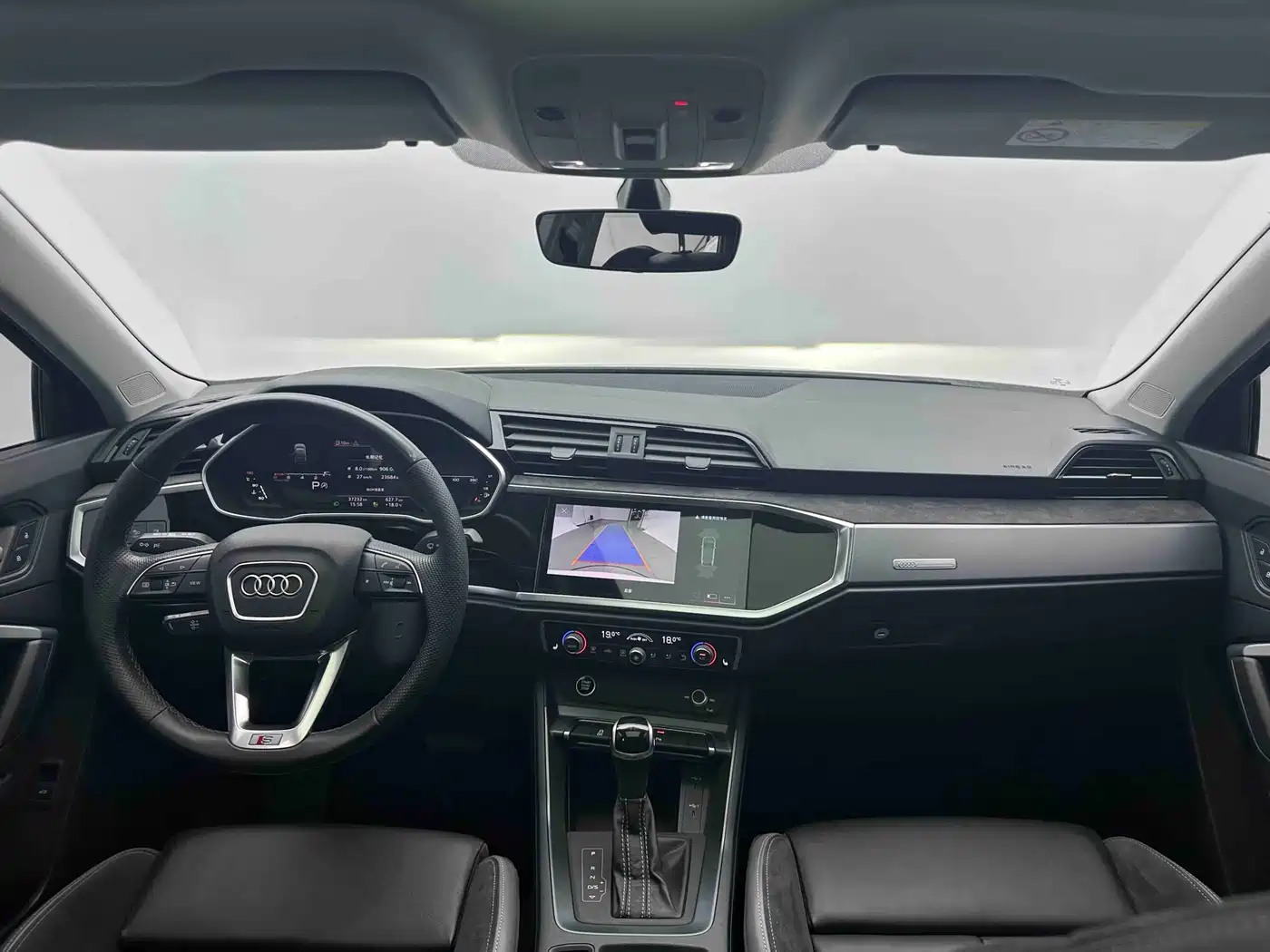 AUDI Q3 SPORTBACK