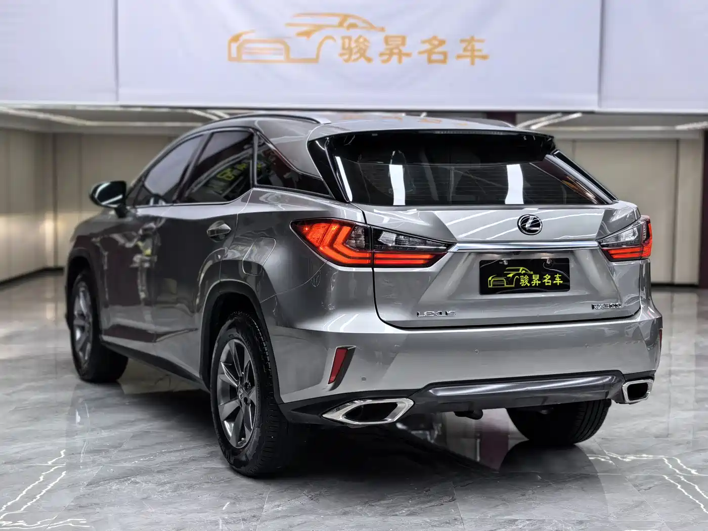 Lexus RX 2016 300 2WD Elite Edition China VI фото 4
