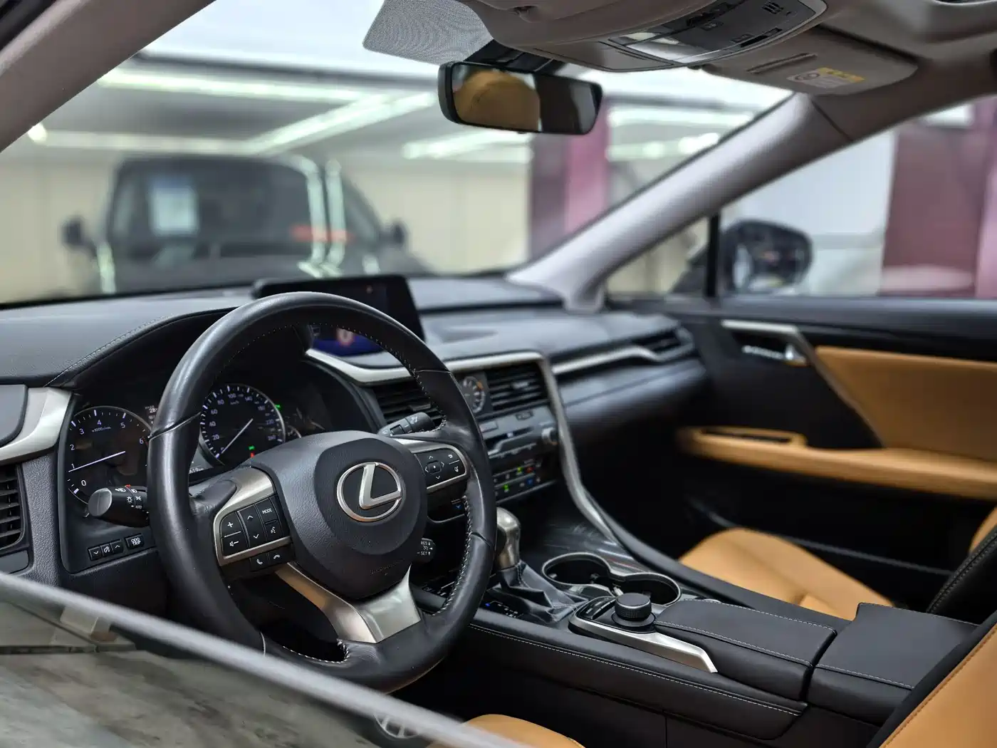 Lexus RX 2016 300 2WD Elite Edition China VI фото 25