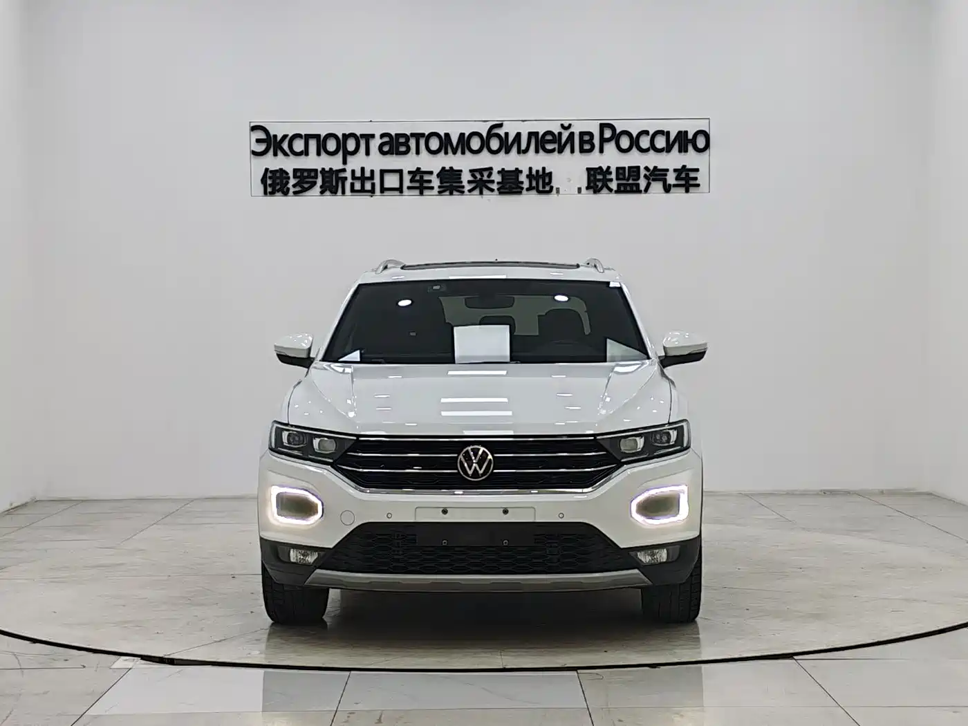 Volkswagen T-ROC 2021 280TSI DSG 4WD Luxury Connected фото 2