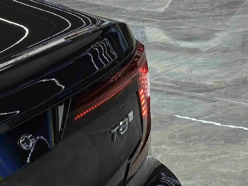 VOLVO S90 PLUG IN HYBRID