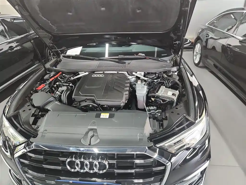 Audi A6L 2023 Facelift 40 TFSI Luxury Dynamic фото 11