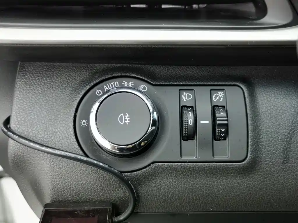 Buick GL6 2018 2018 18T 6-Seater Premium