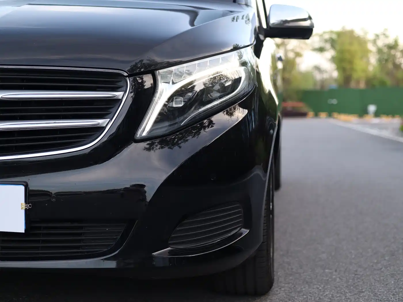 Mercedes-Benz V-Class 2018 V 260 L Premium Long Wheelbase Edition China VI фото 8