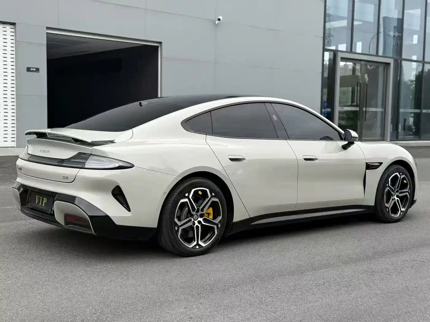 XIAOMI CAR XIAOMI SU7