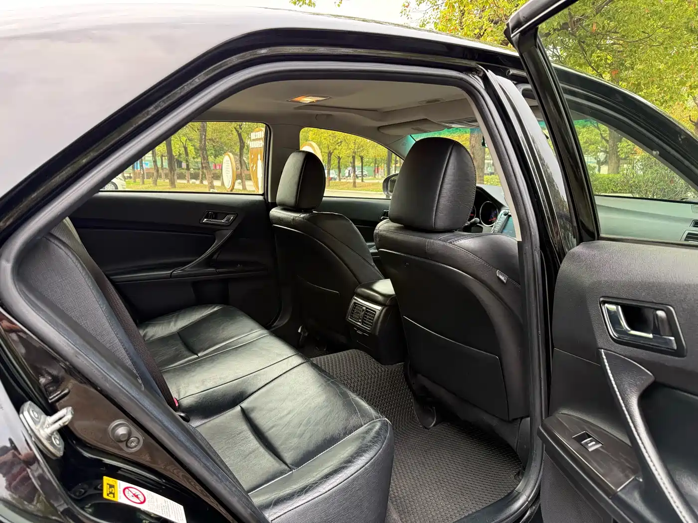 Toyota Reiz 2012 2.5V Grace Elite Styling Edition фото 16