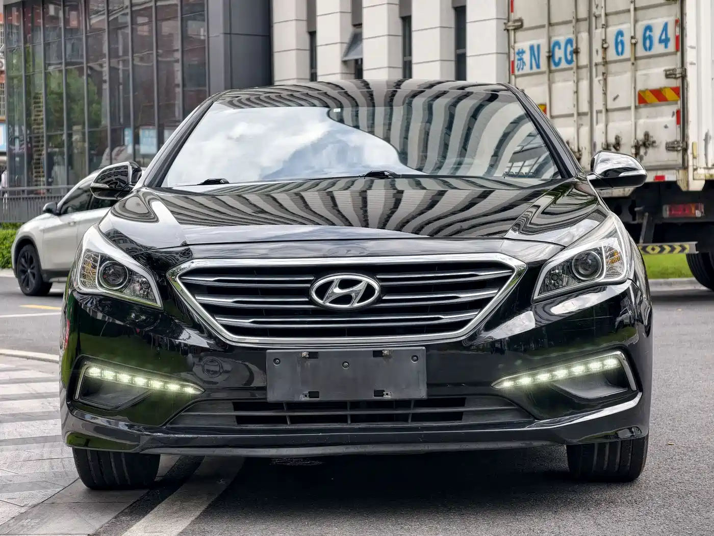 Hyundai Sonata 2015 1.6T GLS Smart фото 4