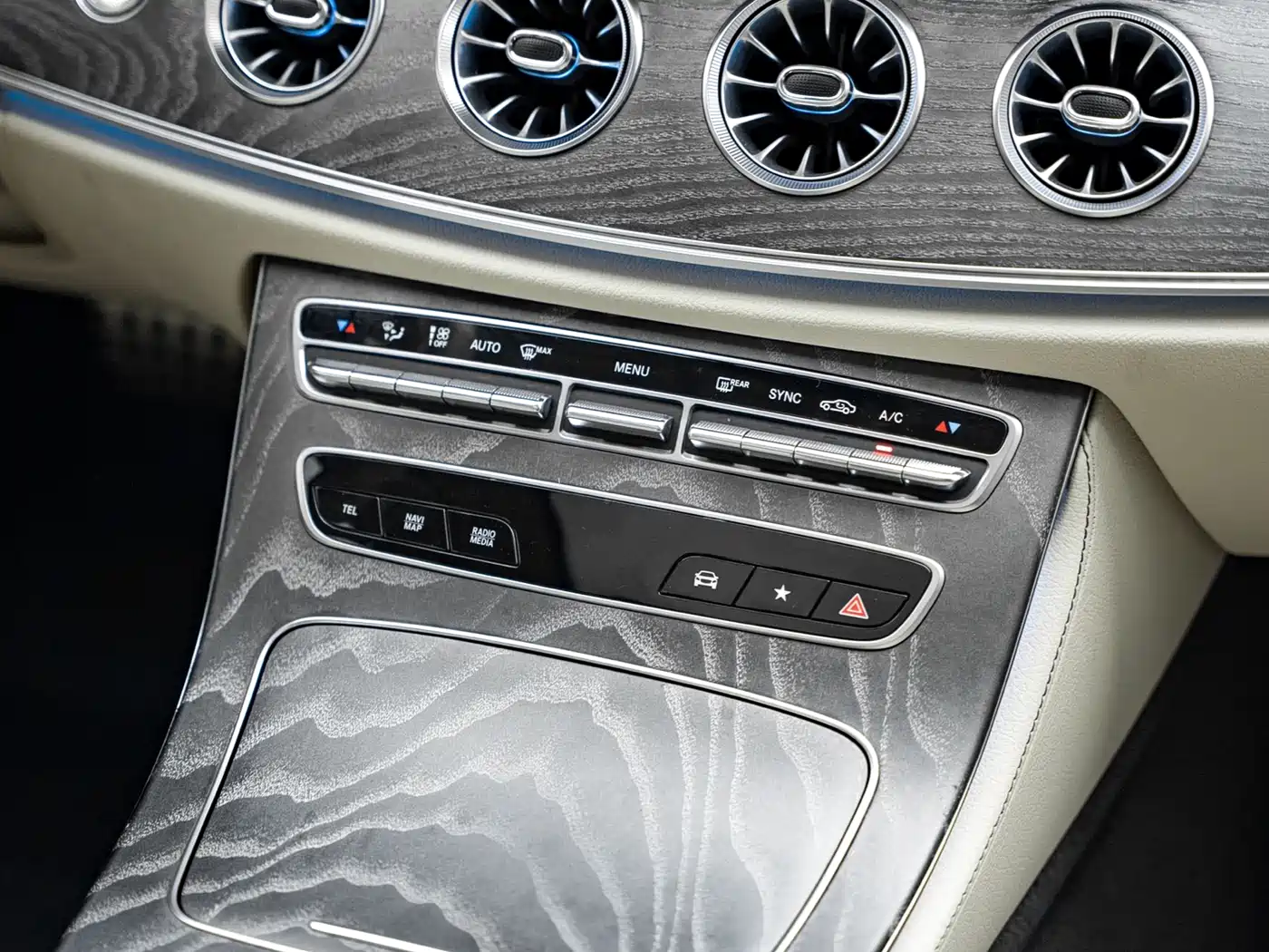 Mercedes-Benz CLS 2021 2021 CLS 300 Luxury