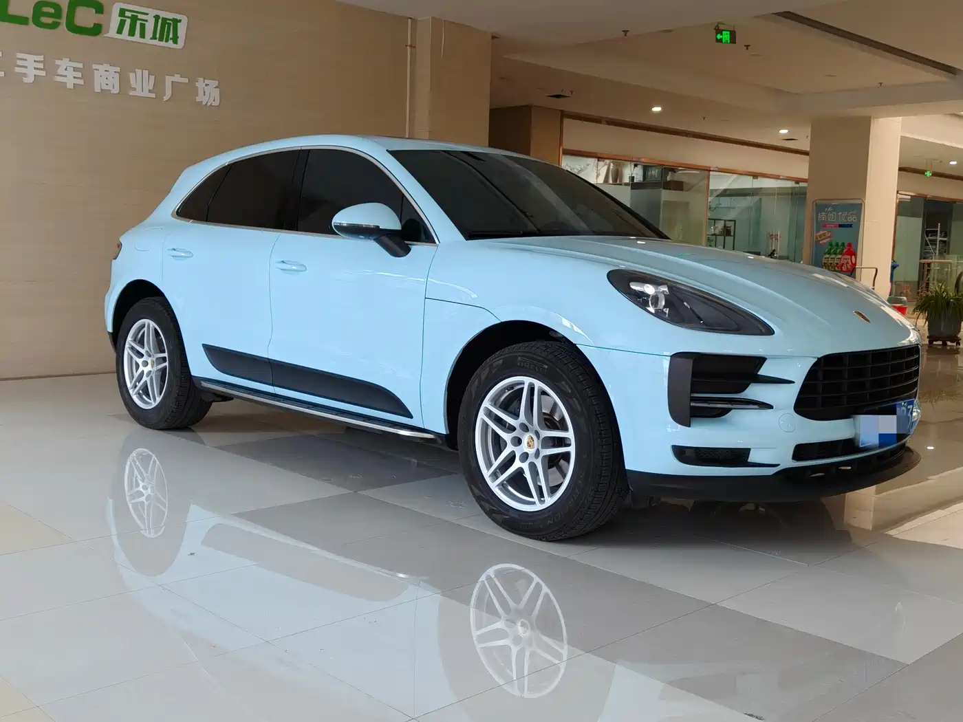 Porsche Macan 2018 Macan 2.0T фото 4