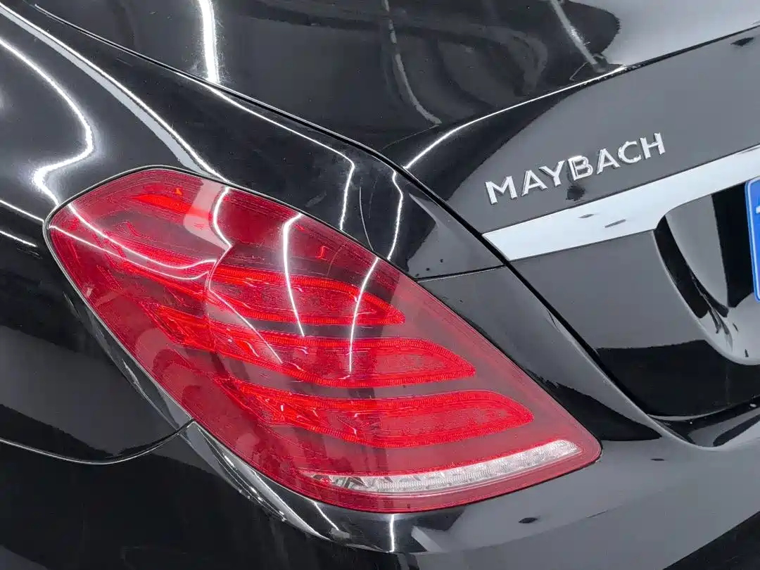 Фото 6 - Mercedes-Benz Maybach S-Class